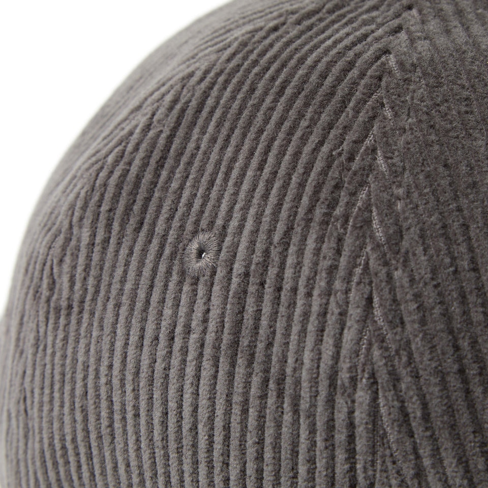 ニューエラ（NEW ERA）（メンズ、レディース）帽子 キャップ 9TWENTY Corduroy コーデュロイ ニューヨーク・ヤンキース グレー Mサイズ 14668029