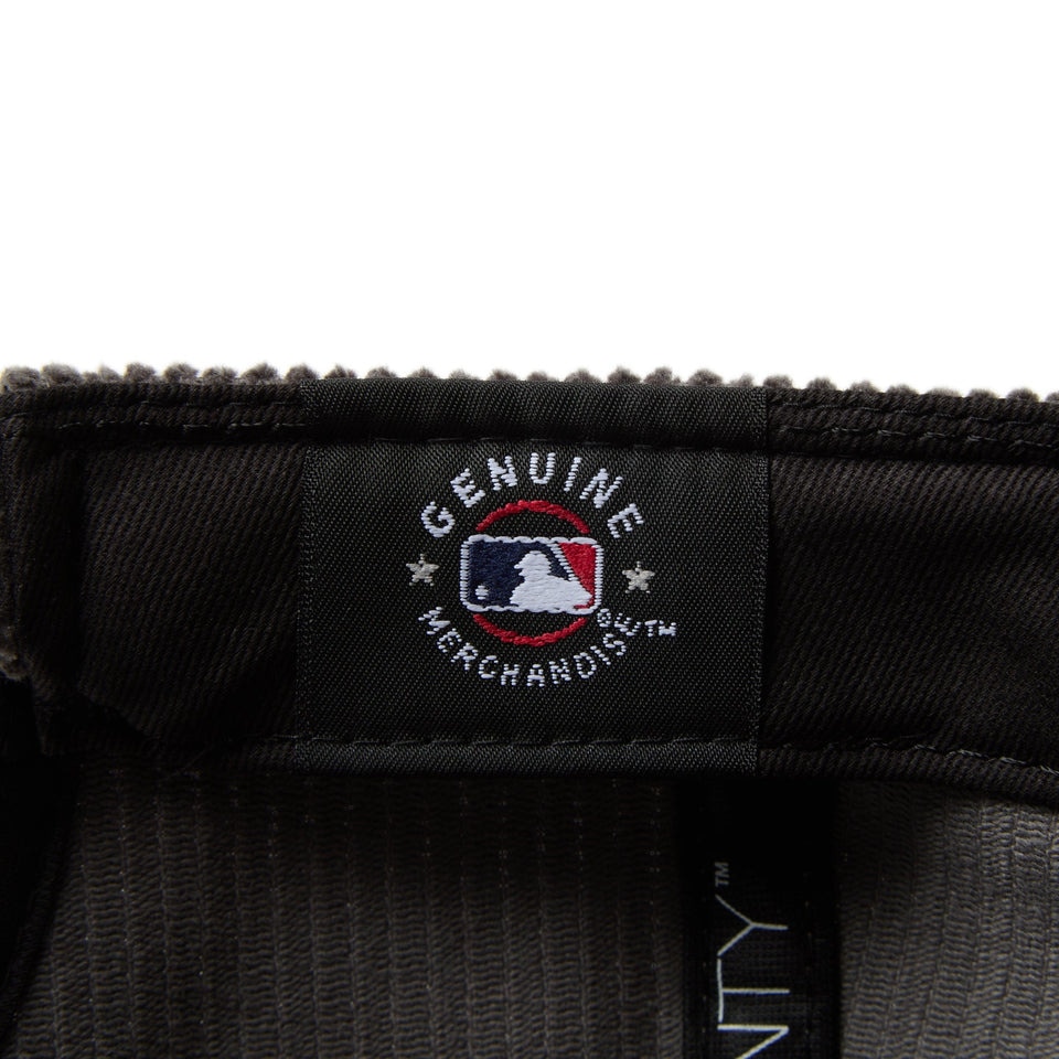 ニューエラ（NEW ERA）（メンズ、レディース）帽子 キャップ 9TWENTY Corduroy コーデュロイ ニューヨーク・ヤンキース グレー Mサイズ 14668029