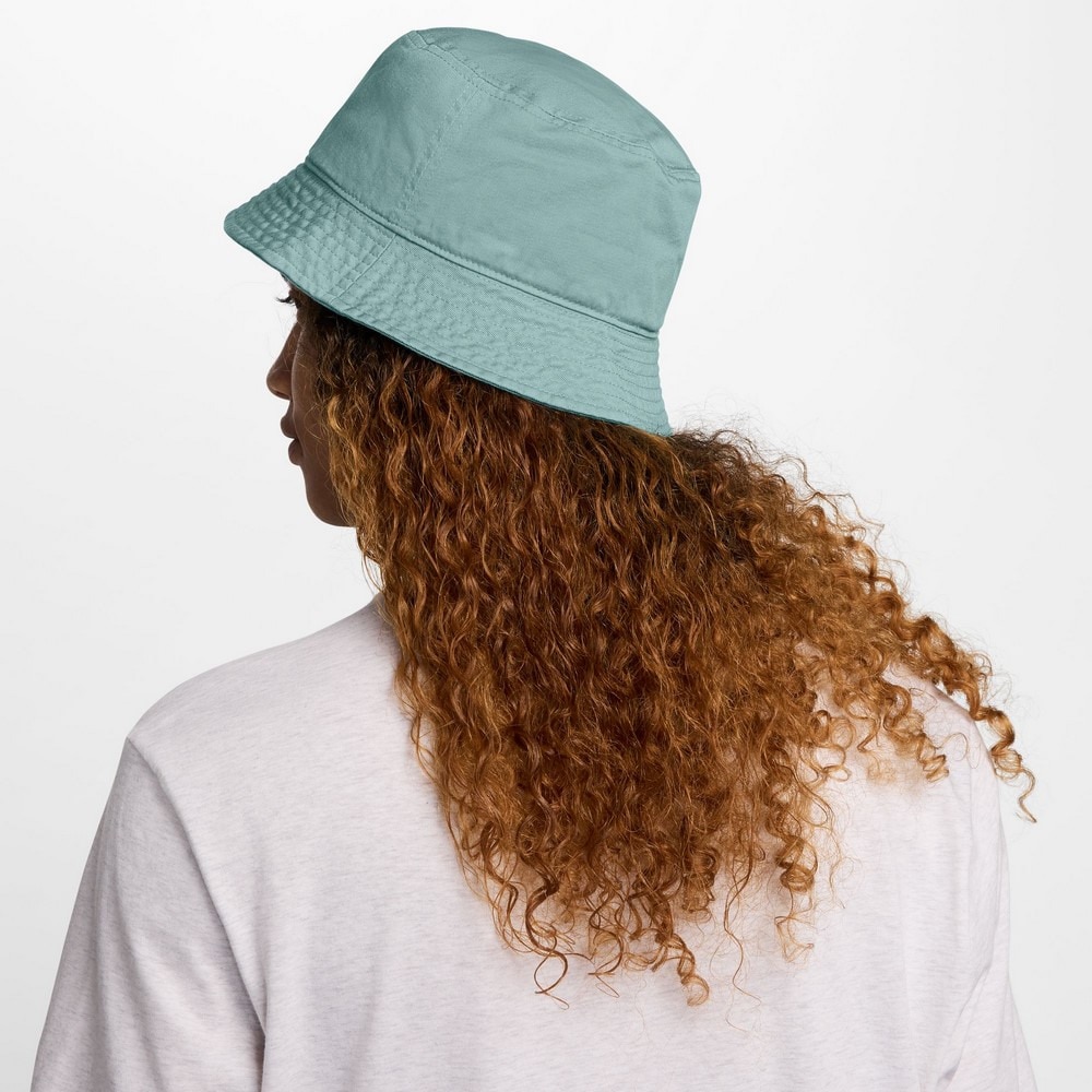ナイキ（NIKE）（メンズ、レディース）ハット エイペックス フューチュラ ウォッシュ加工 バケットハット 緑 M-Lサイズ FB5381-017 バケハ 帽子