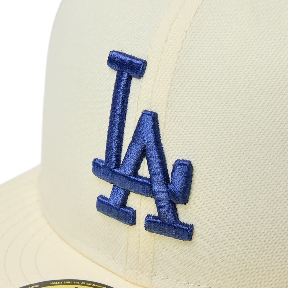 ニューエラ（NEW ERA）（メンズ、レディース）帽子 キャップ 59FIFTY トラッカー Beautiful Beach ロサンゼルス・ドジャース  白 S-Lサイズ 14388814 メッシュ