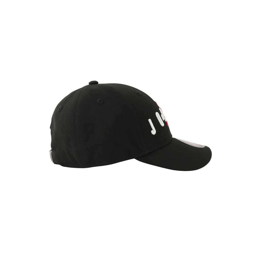 ジョーダン（JORDAN）（キッズ）帽子 ジュニア キャップ JAN HBR STRAPBACK 黒 53cm 9A0710-023 スポーツキャップ 暑さ対策 日差し対策 サイズ調整可 子供