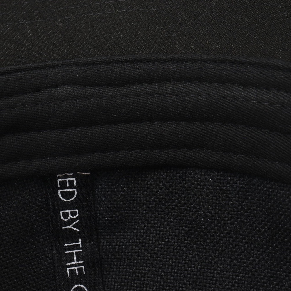 ジョーダン（JORDAN）（キッズ）帽子 ジュニア キャップ JAN HBR STRAPBACK 黒 53cm 9A0710-023 スポーツキャップ 暑さ対策 日差し対策 サイズ調整可 子供