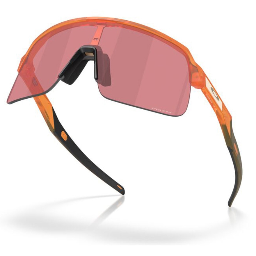 オークリー（OAKLEY）（メンズ、レディース）サングラス SUTRO LITE S 94961034