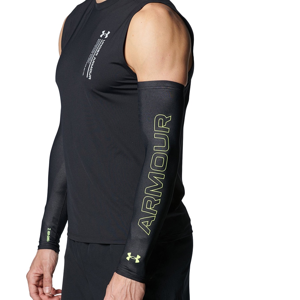 アンダーアーマー（UNDER ARMOUR）（メンズ、レディース）UAアイソチル アームスリーブ UPF50 両腕用 S～LL 黒 1371880 004 アームカバー 男女兼用