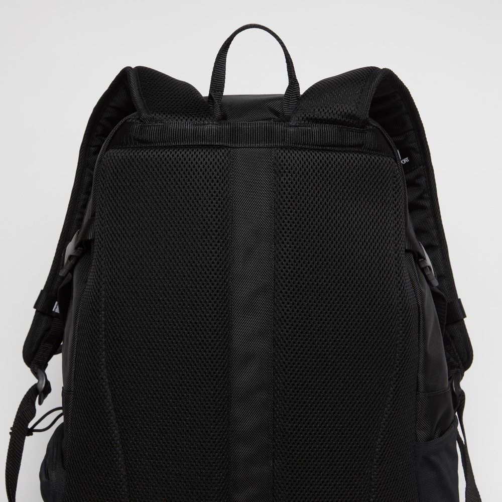 デサント（DESCENTE）（メンズ、レディース）バックパック ENERGY CARRY 40 黒 40L ST5FBP02U BKLM リュック デイバッグ 耐水 通勤 通学 アウトドア 大容量
