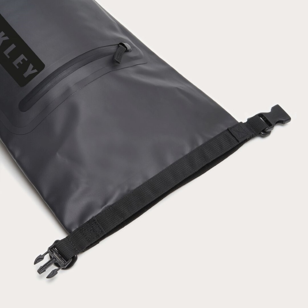 オークリー（OAKLEY）（メンズ、レディース）リュック バーレル 10L ドライバッグ 黒 FOS901480-02E 防水 防風