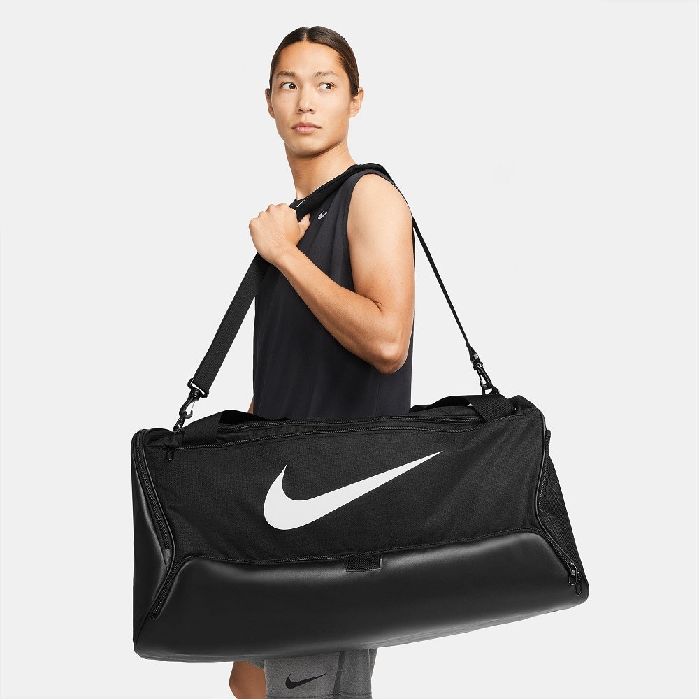 新品 ナイキ　NIKE  ダッフルバッグ ボストンバッグ スポーツバッグ　黒