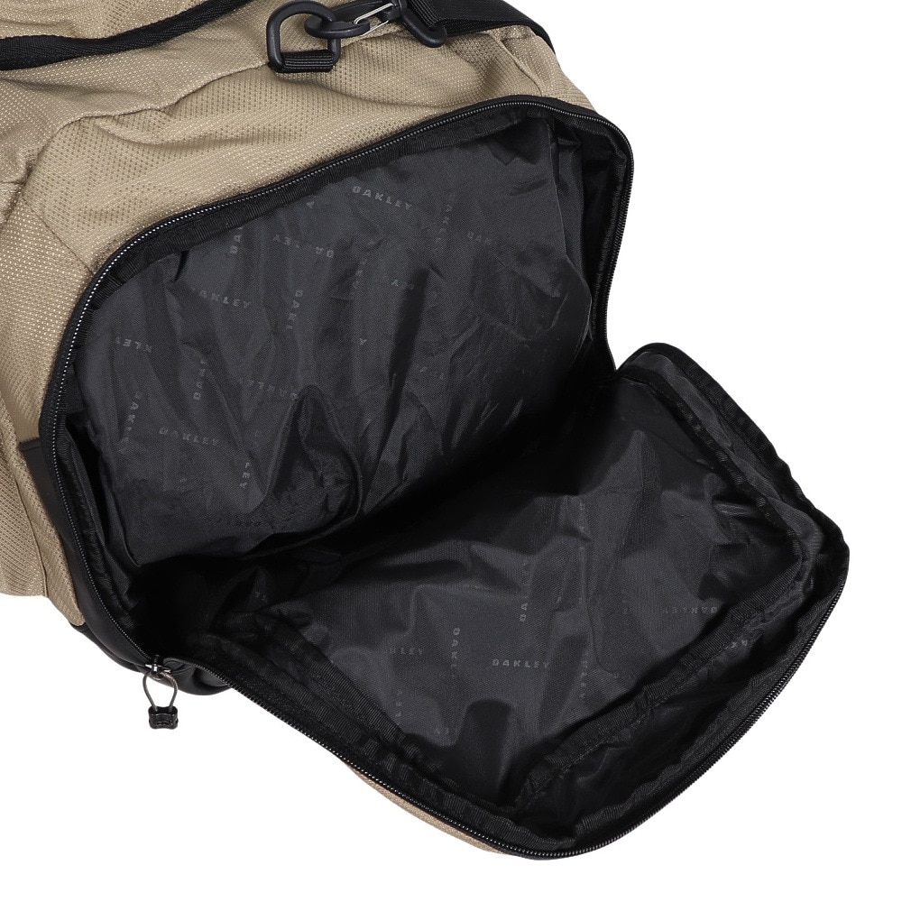 オークリー（OAKLEY）（メンズ、レディース）ダッフルバッグ URBAN RUCK RC ベージュ 97L FOS901048-32F 大容量 お泊り 出張 旅行 遠征 国内旅行 ツアー 4泊～