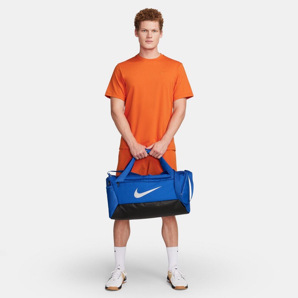 ナイキ（NIKE）（メンズ、レディース）ボストンバッグ ブラジリア ダッフルバッグ 9.5 S 41L DM3976-481