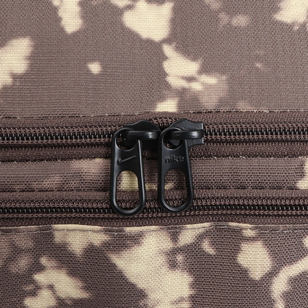ナイキ（NIKE）（メンズ、レディース）ブラジリア ダッフルバッグ 9.5 AOP HJ8248-004