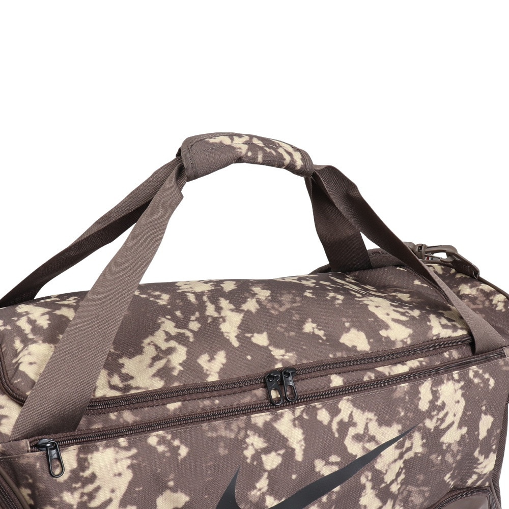 ナイキ（NIKE）（メンズ、レディース）ブラジリア ダッフルバッグ 9.5 AOP HJ8248-004