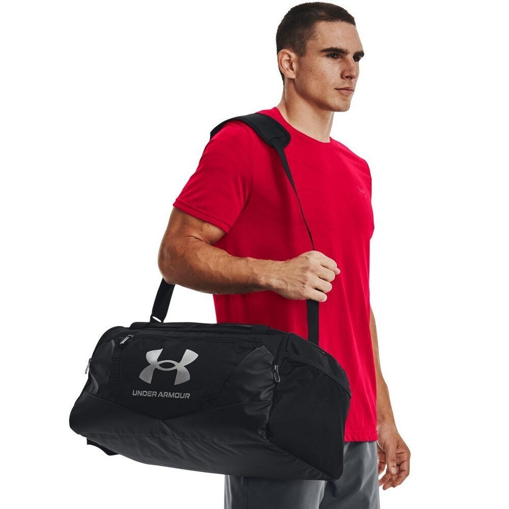 アンダーアーマー（UNDER ARMOUR）（メンズ、レディース）アンディナイアブル 5.0 ダッフルバッグ Sサイズ 1369222 001