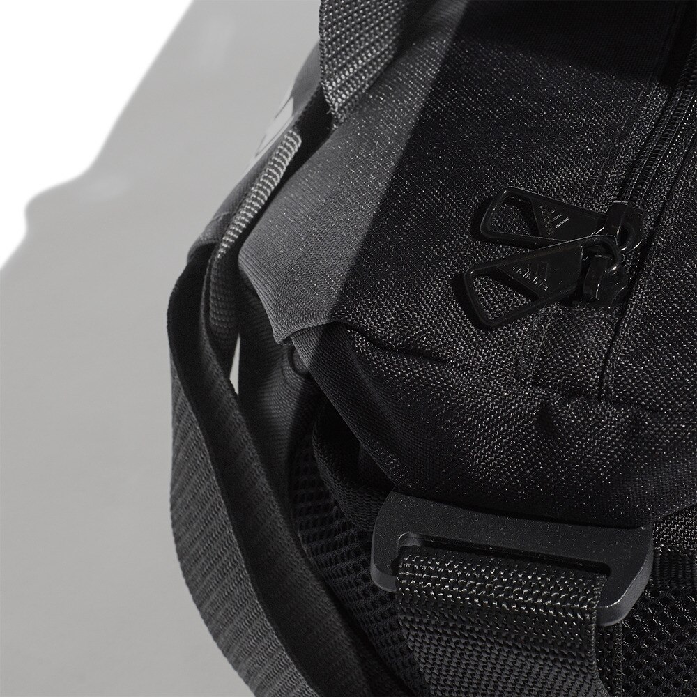 アディダス｜エッセンシャルズ ロゴ ダッフルバッグ XS 60159-GN1925 - スポーツ用品はスーパースポーツゼビオ
