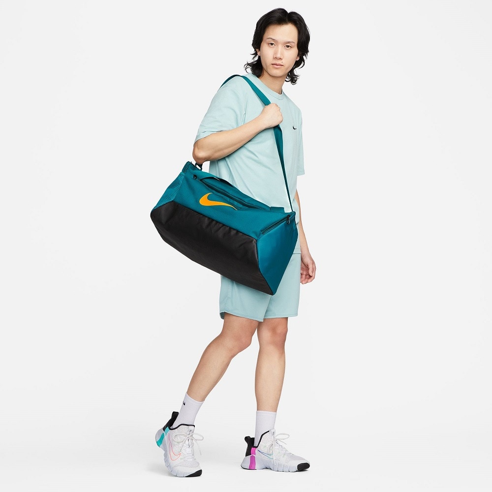 ナイキ ボストンバッグ 41l ブラック スポーツバッグ