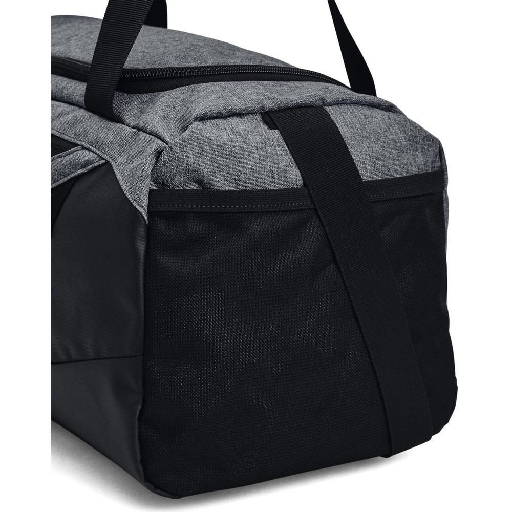アンダーアーマー（UNDER ARMOUR）（メンズ、レディース）アンディナイアブル5.0 ダッフルバッグ XSサイズ 23L グレー×ブラック 1369221 012