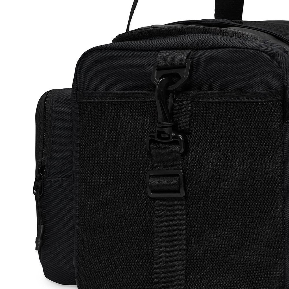 ナイキ（NIKE）（メンズ、レディース）ユーティリティ パワー 2.0 ダッフルバッグ S 31L FN4206-010