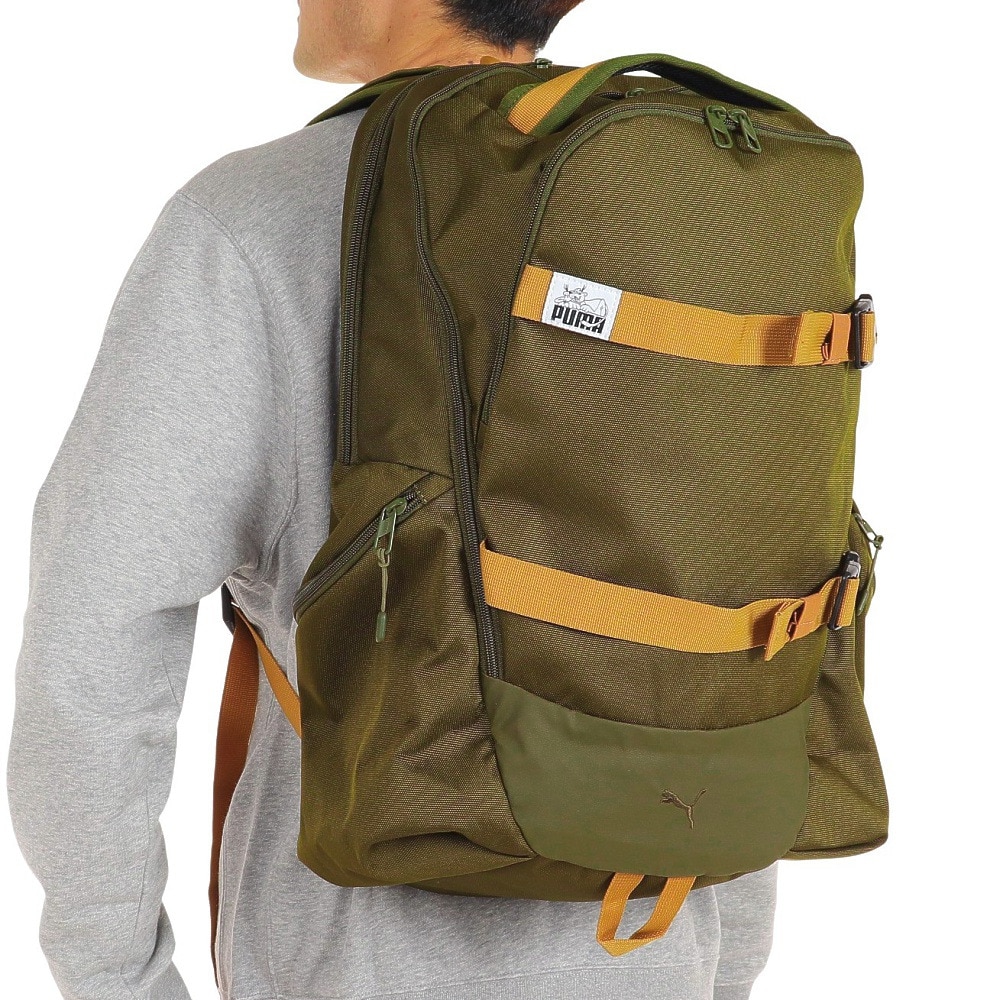 【新品】BURTON カモフラージュバックパック 中型 新品】BURTON カモフラージュバックパック 中型 楽天市場