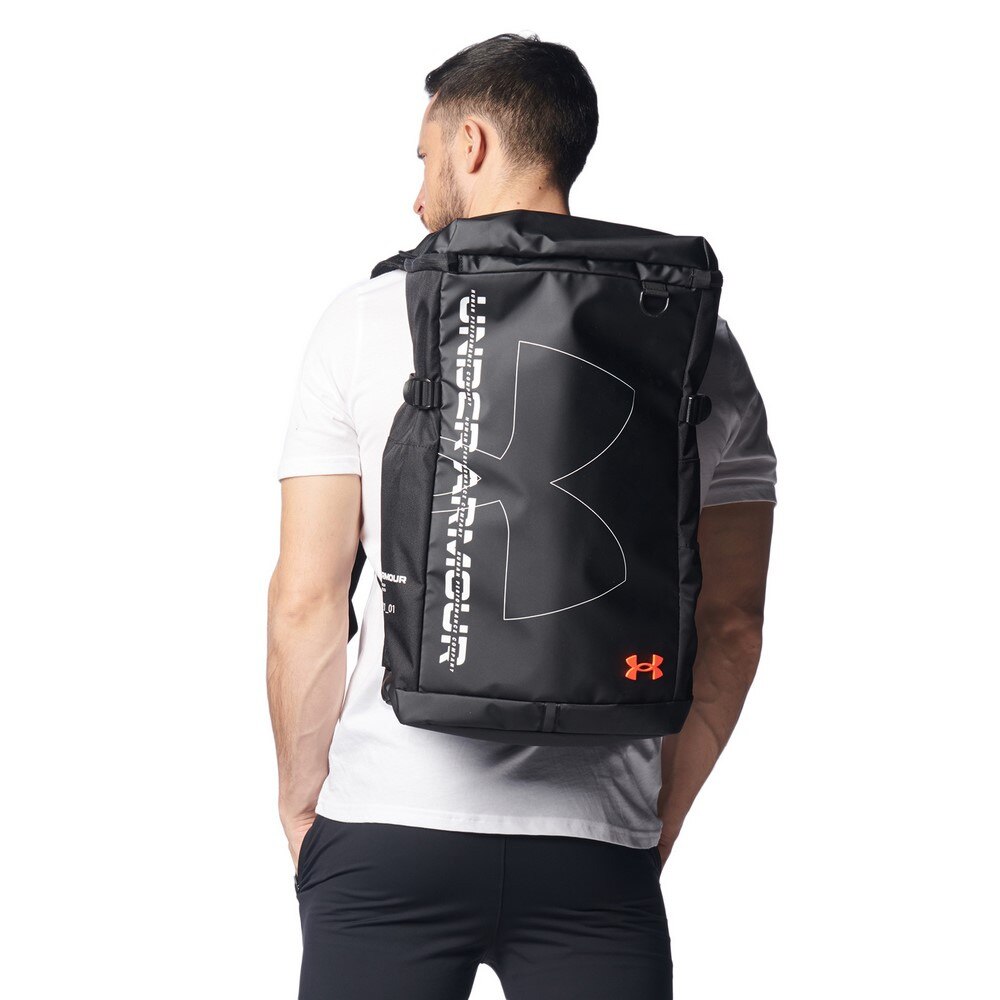 ★タグ付き未使用★UNDER ARMOUR リュック 大容量 STORM1