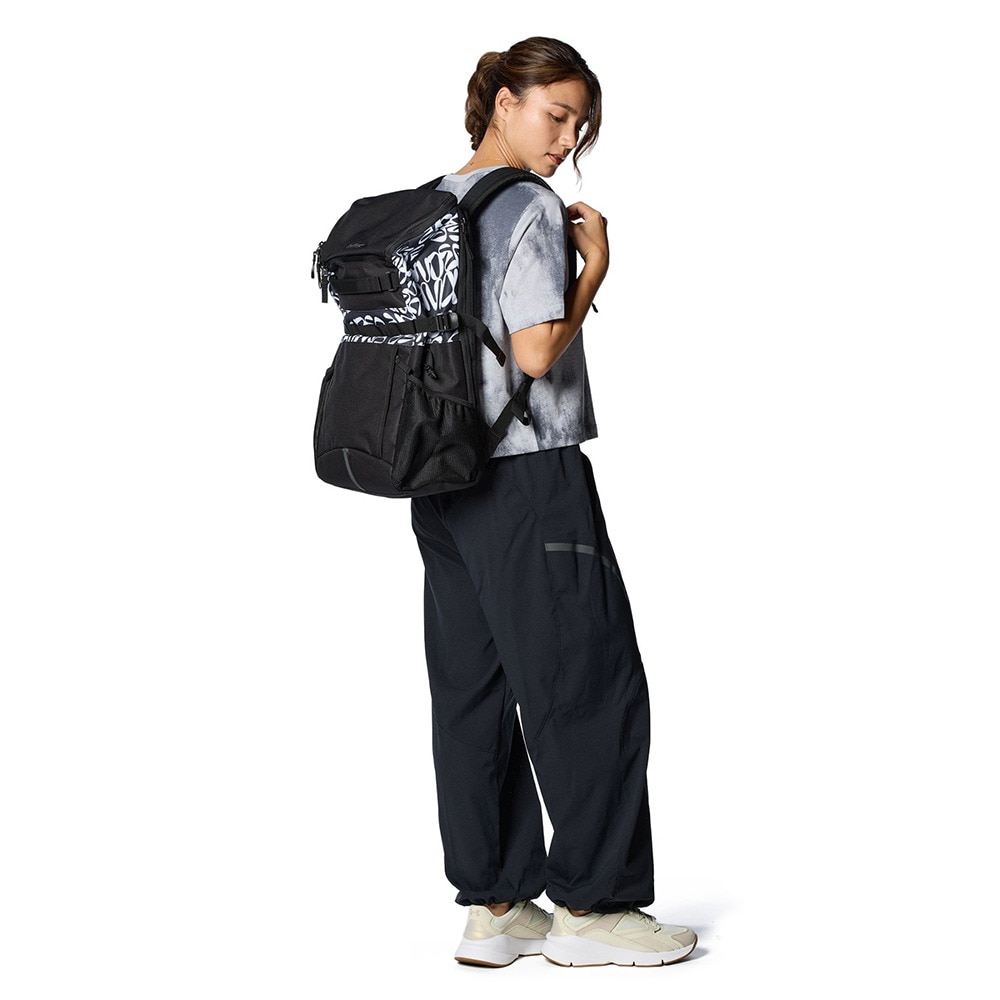 アンダーアーマー（UNDER ARMOUR）（メンズ、レディース）クール バックパック 3.0 30L 黒 1384755 002 撥水
