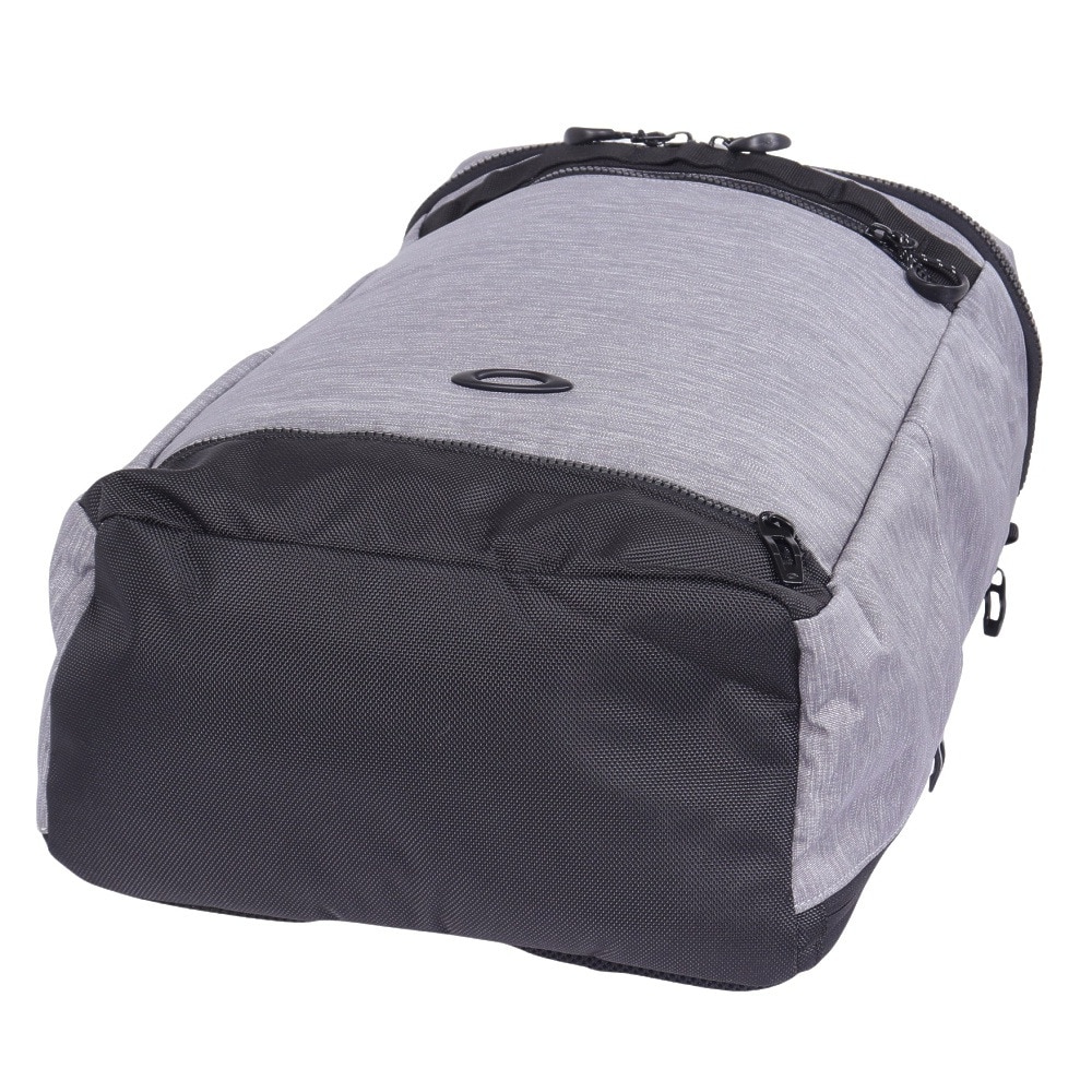 オークリー（OAKLEY）（メンズ、レディース）EH LT BOXPACK L 8.0 ディパック FOS901842-262 30L 撥水 グレー