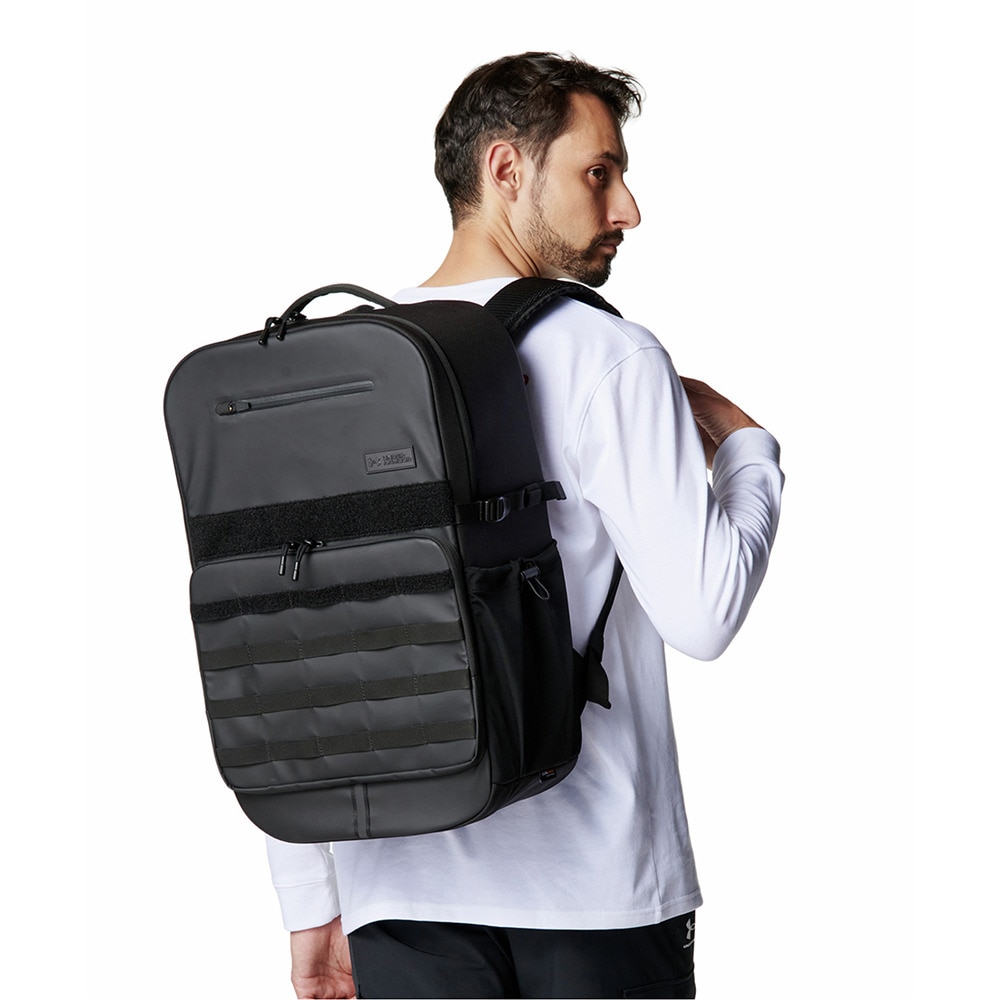 アンダーアーマー（UNDER ARMOUR）（メンズ、レディース）リュックトライアンフ ジム バックパック 黒 35L 6007430 001 リュックサック ジム 耐水性