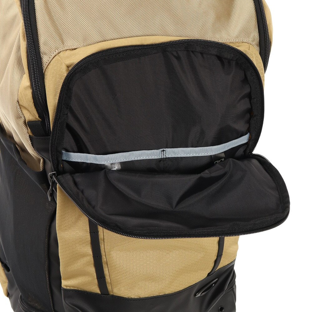 オークリー（OAKLEY）（メンズ）リュック ESSEN BACKPACK L FOS900982-5GL 通気性