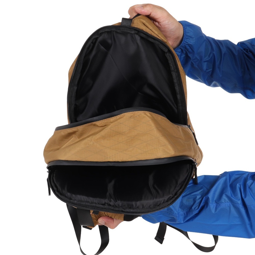 ザ・ワープ・バイ・エネーレ（The Warp By Ennerre）（メンズ）ROUND DAYPACK 22 WB3MGA52 BRN リュック 防水 撥水