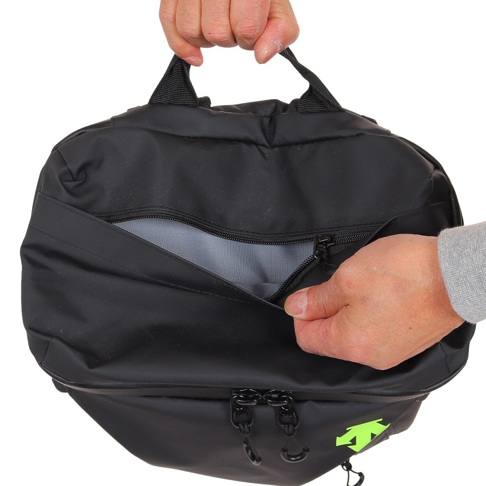 デサント（DESCENTE）（メンズ、レディース、キッズ）防水 リュック 28L DX-C1907XB BKYL