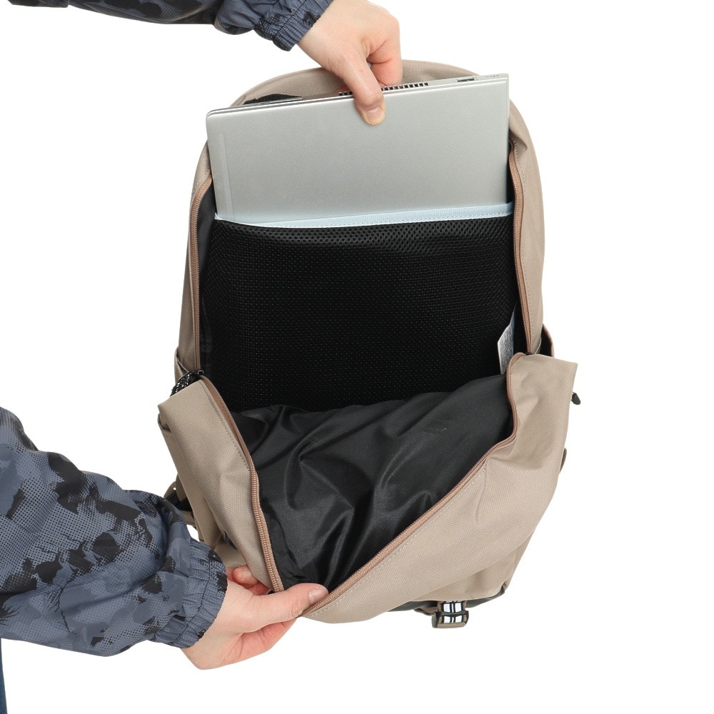 オークリー（OAKLEY）（メンズ、レディース、キッズ）ESSENTIAL WR BACKPACK M 7.0 FOS901412-305 リュック 撥水