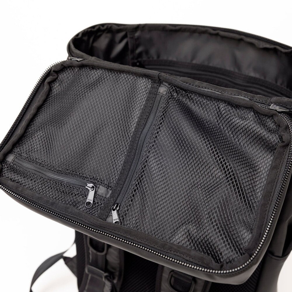 ニューエラ(NEW ERA)ボックスパック 32L TPU ボックスロゴ 13518033 リュック(Men’s、Lady’s) ニューエラ（NEW ERA）（メンズ、レディース）ボックスパック 32L TPU