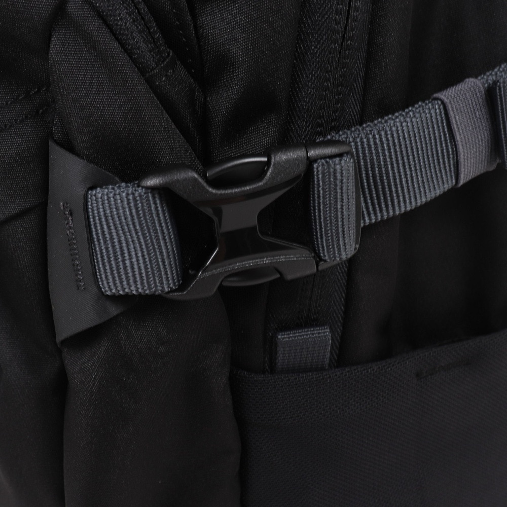 オークリー（OAKLEY）（メンズ）Essential Backpack M 7.0 Fw FOS901552-02E