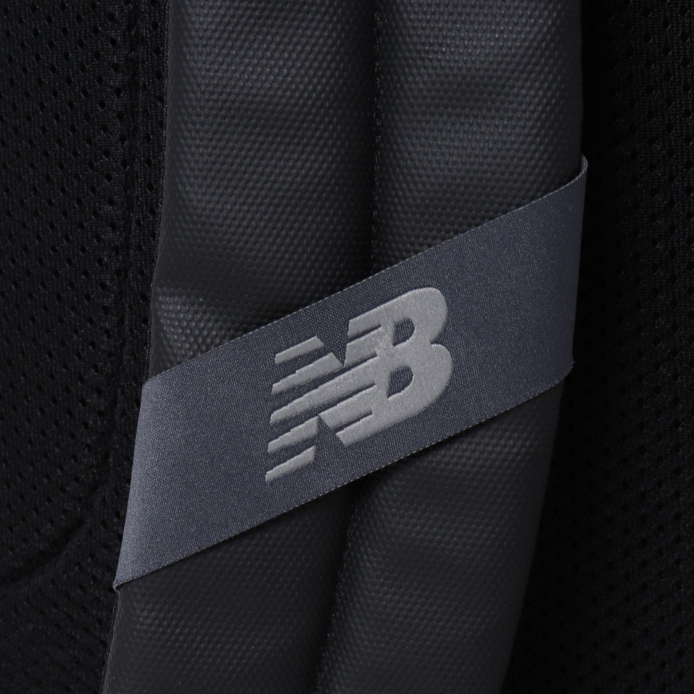 ニューバランス（new balance）（メンズ、レディース、キッズ）レガシーバックパック 24L LAB23104SOT