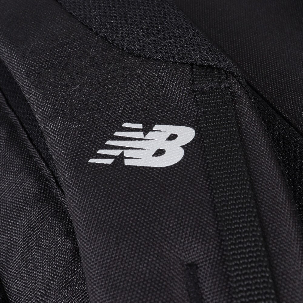 ニューバランス（new balance）（メンズ、レディース）トップローディングバックパック V2 ベーシック35L LAB35609BKW リュック 撥水