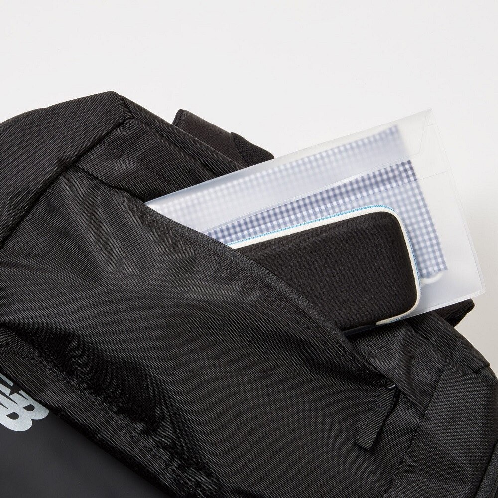 ニューバランス（new balance）（メンズ、レディース）トップローディングバックパック V2 ベーシック40L LAB35613BGM リュック 撥水
