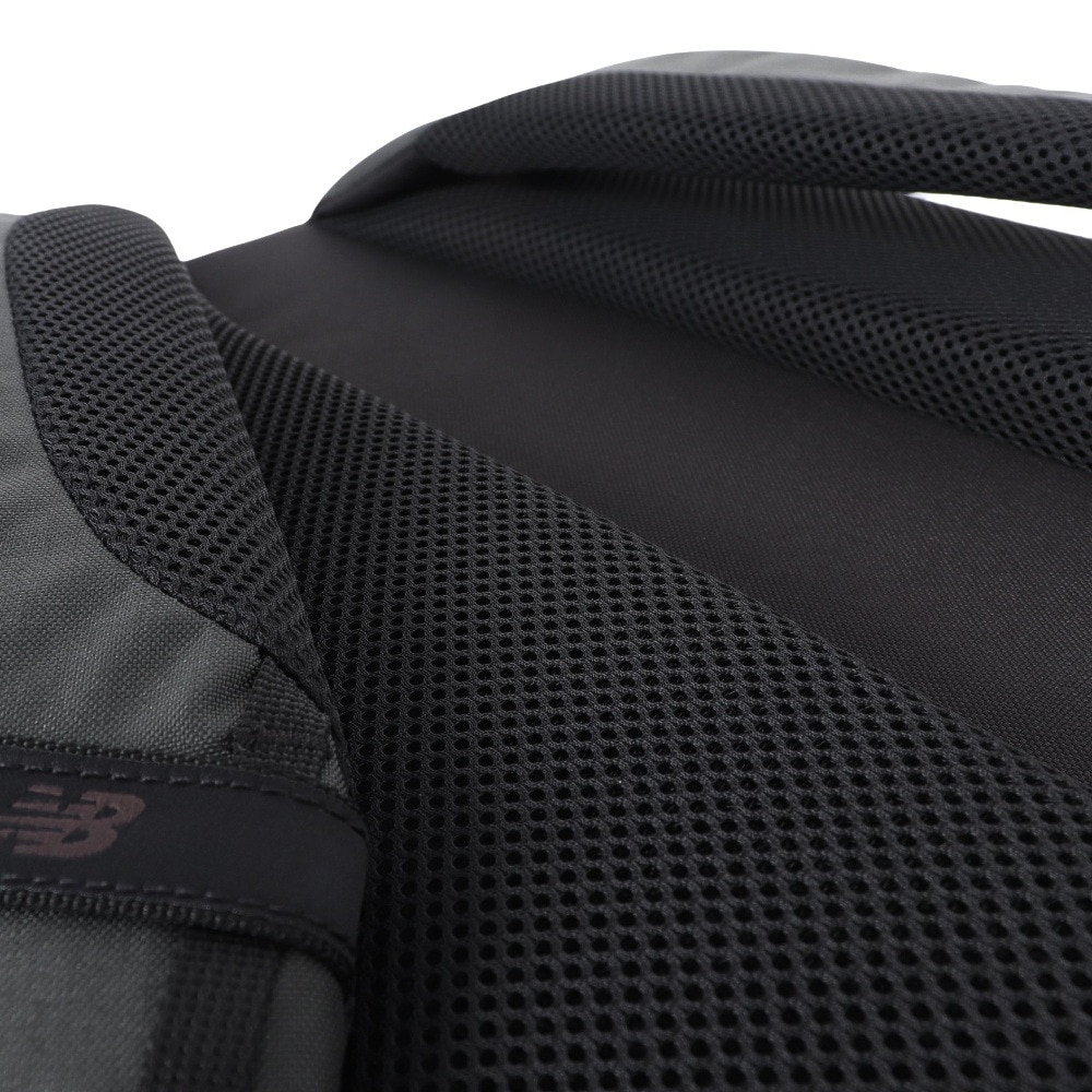 ニューバランス（new balance）（メンズ、レディース、キッズ）スクエアバックパック22L LAB45601ACK リュック 撥水