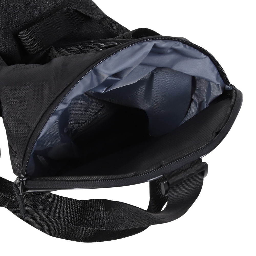 ニューバランス（new balance）（メンズ、レディース）Core ミディアムダッフルバッグ 黒 40L LAB23098BK