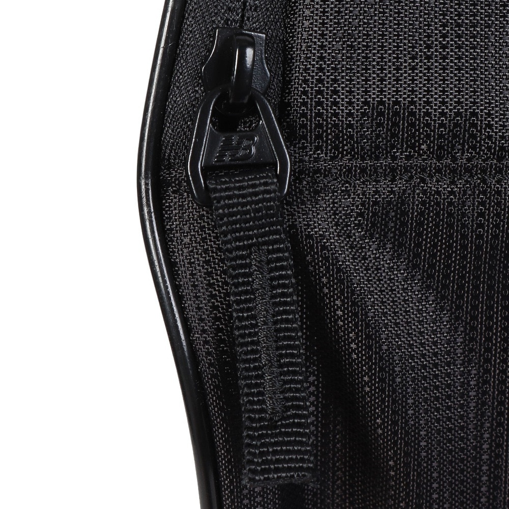 ニューバランス（new balance）（メンズ、レディース）Core ミディアムダッフルバッグ 黒 40L LAB23098BK