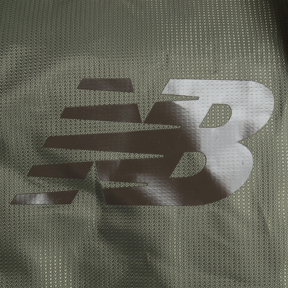 ニューバランス（new balance）（メンズ、レディース）コア スモール ダッフルバッグ LAB23099DEK