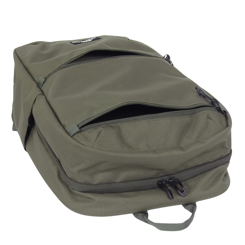 オークリー（OAKLEY）（メンズ、レディース）ESSEN LT ディパック M FOS901827-83C 23L 撥水