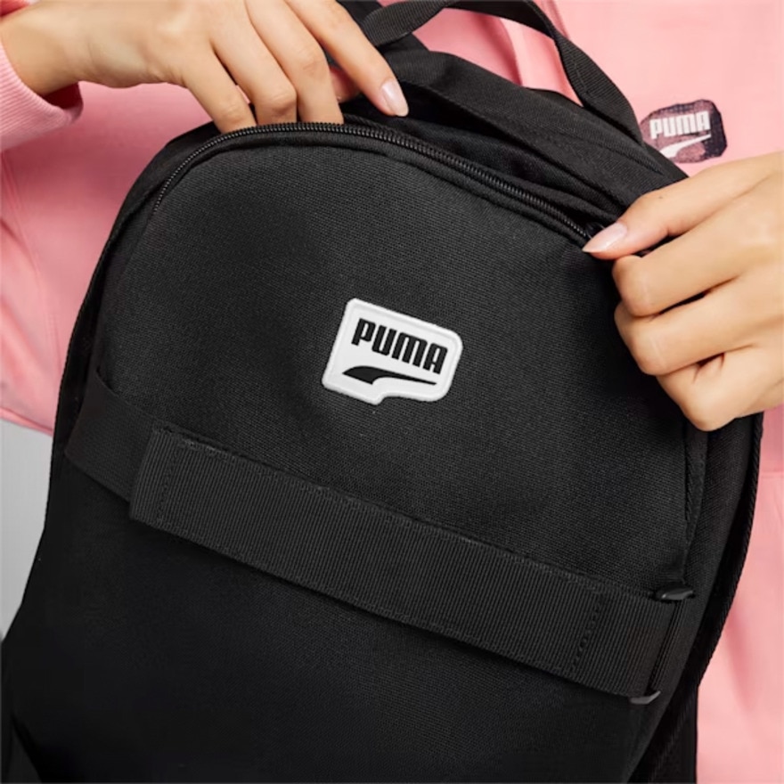 プーマ（PUMA）（メンズ、レディース）ダウンタウン バックパック EC09025501 ブラック リュック 28L