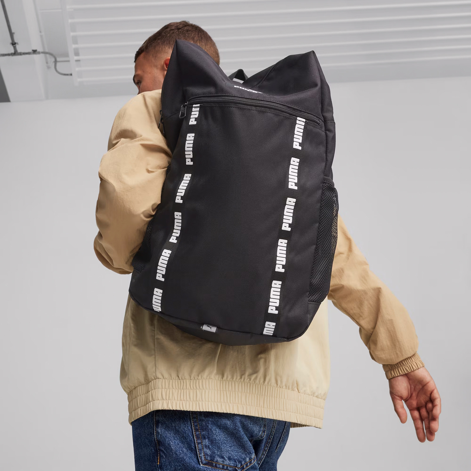 プーマ（PUMA）（メンズ、レディース）EVOESS ボックス バックパック リュックサック 24L 09034001 黒 PC収納