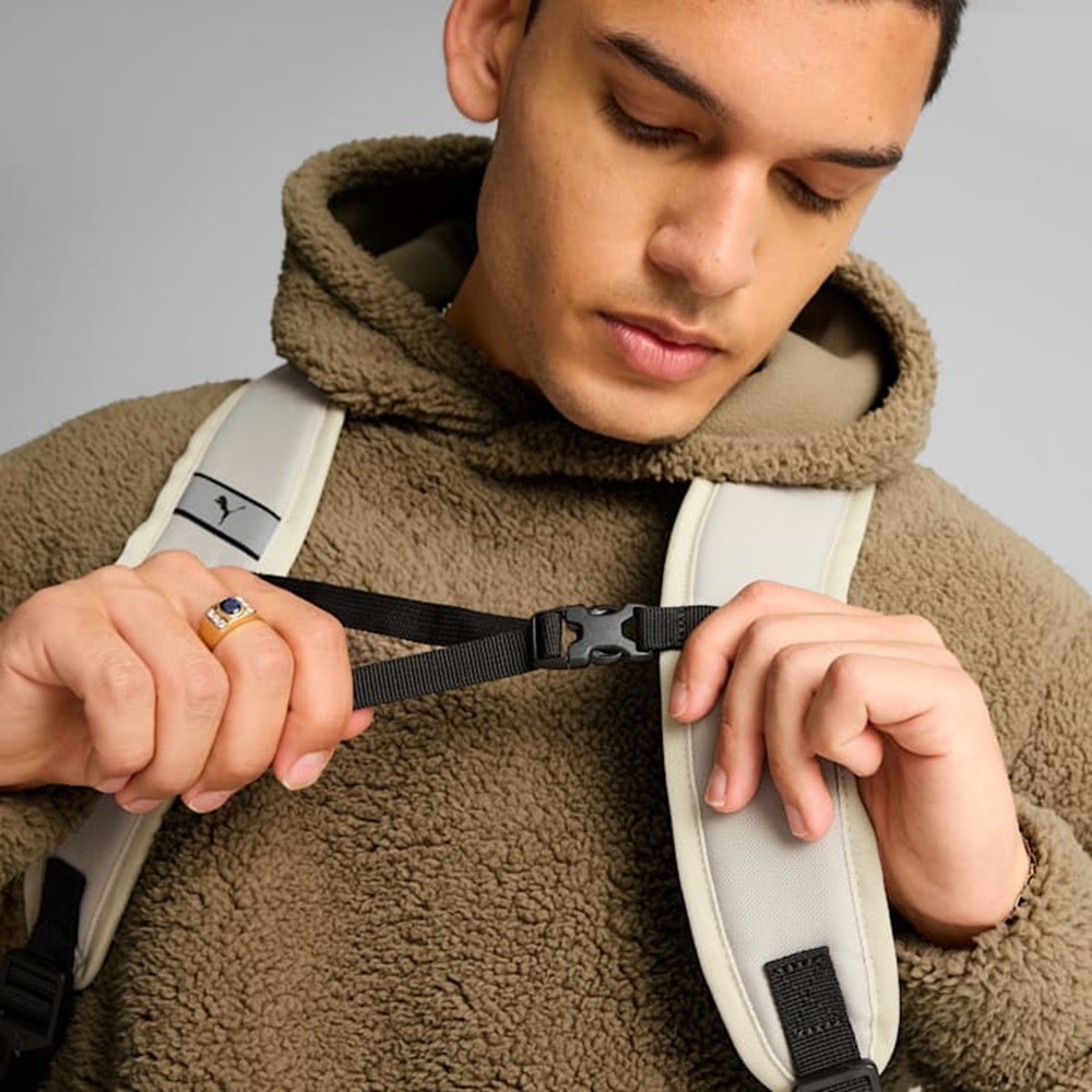 プーマ（PUMA）（メンズ、レディース）プラス プロ バックパック リュックサック 09035004 21L ライトグレー PC収納