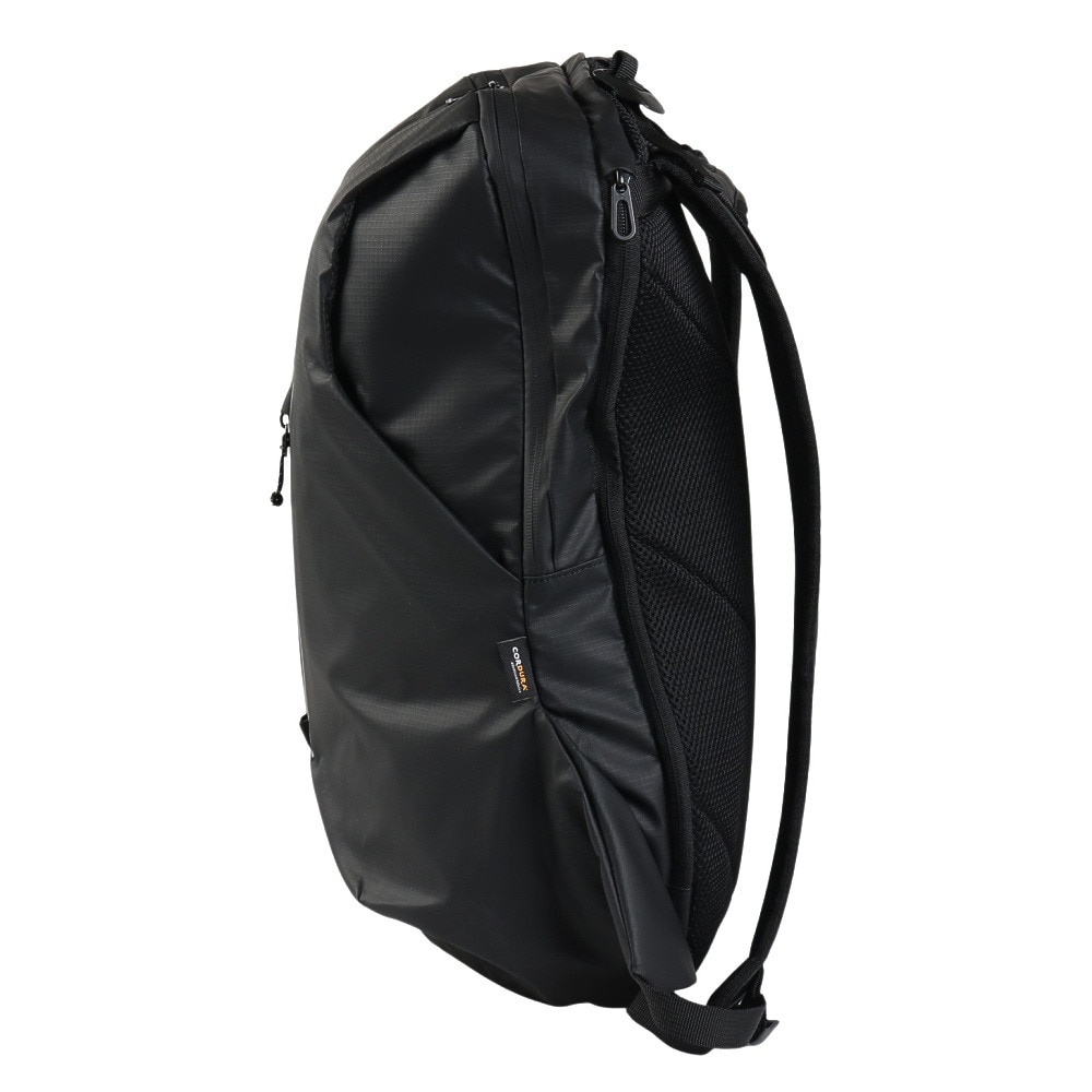 プーマ（PUMA）（メンズ、レディース）リュック TECH ラージバックパック 黒 26L 09113201 デイバッグ バックパック リュックサック PC収納