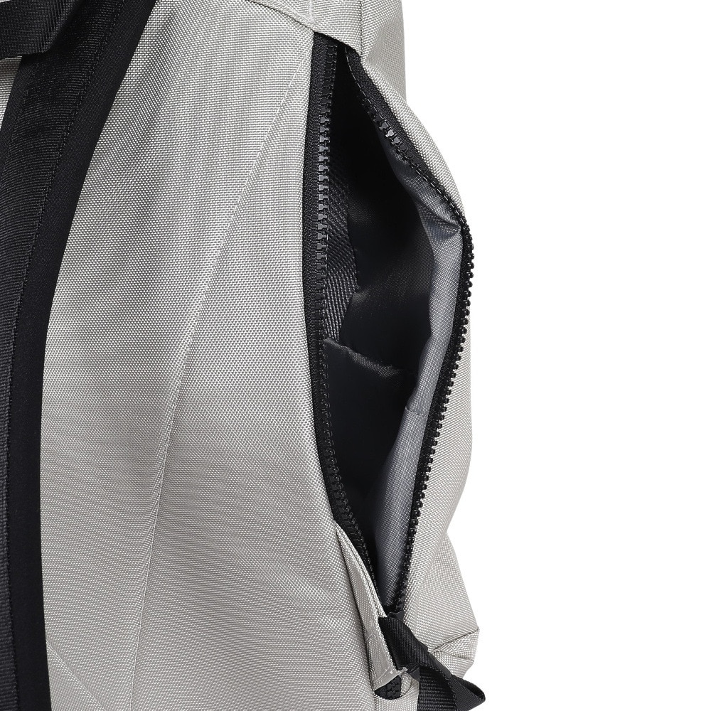 ピノーレ ザ・ノース・フェイス（THE NORTH FACE）（メンズ、レディース）バック