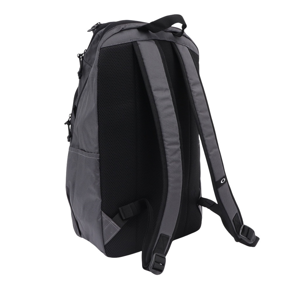 オークリー（OAKLEY）（メンズ、レディース）リュック Essential デイパック M 9.0 グレー 28L FOS901982-25N バックパック リュックサック 撥水