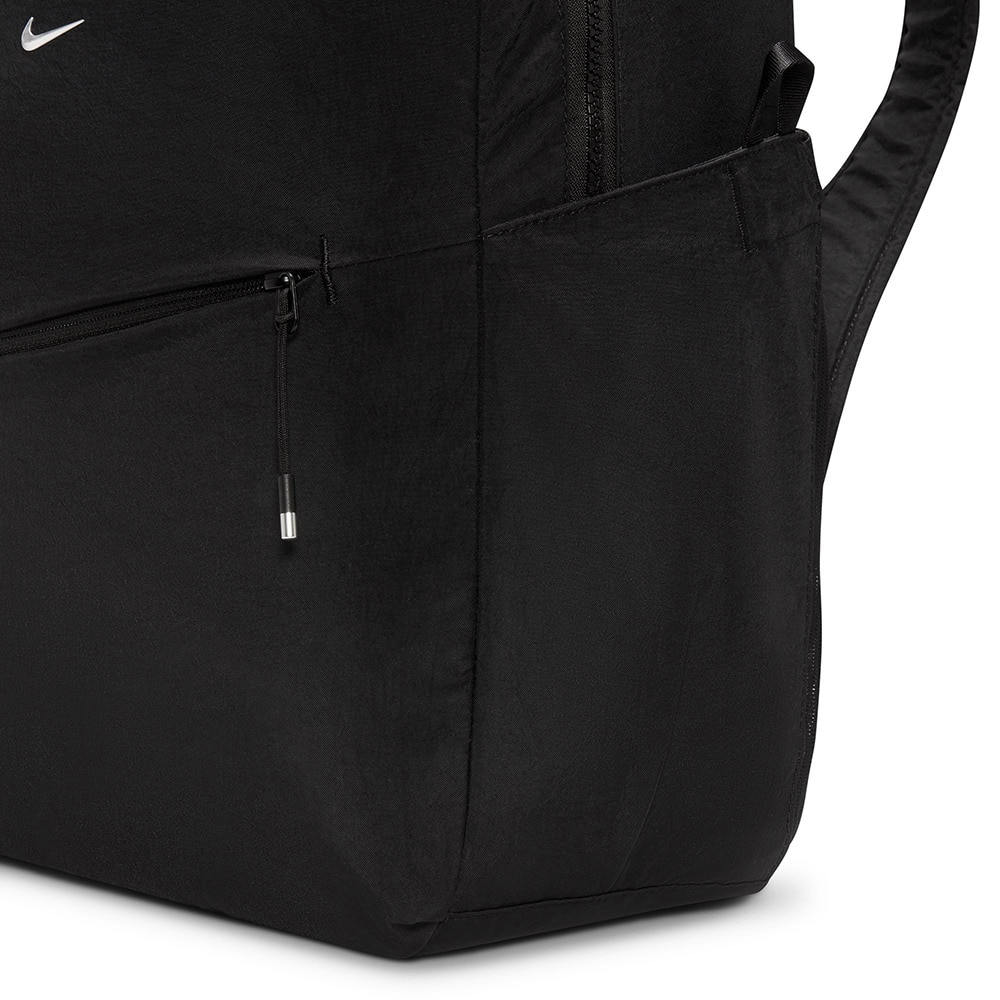 ナイキ（NIKE）（メンズ、レディース）オーラ バックパック HF7007-010