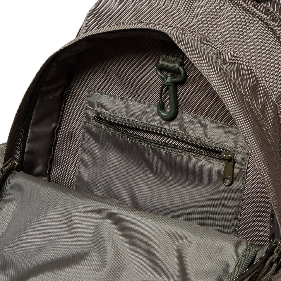 ニューエラ（NEW ERA）（メンズ、レディース）キャリアパック 35L 14655362
