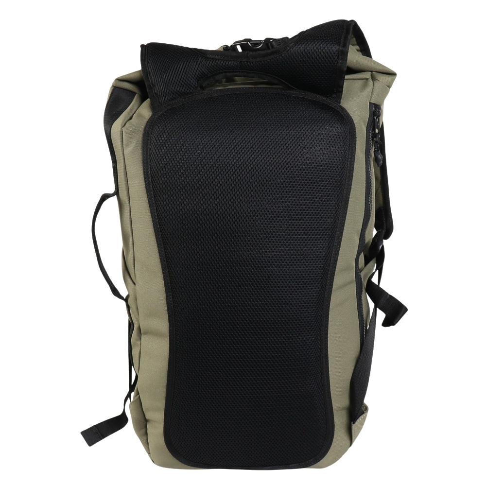 プーマ（PUMA）（メンズ、レディース、キッズ）バックパック スポーツバッグ MWQミディアム ロールトップ カーキ 22L 09205602 リュック デイバッグ