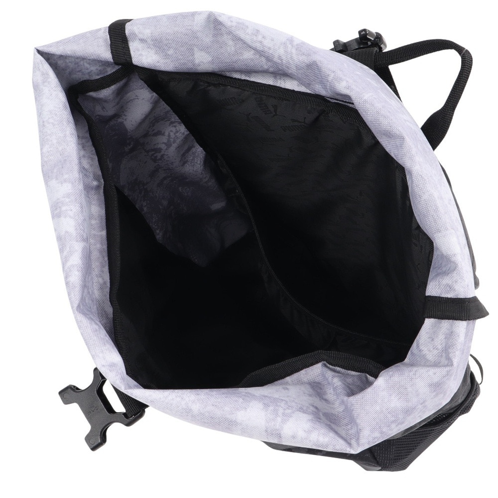 プーマ（PUMA）（メンズ、レディース）バック プーマテック AOP ロール トップ バックパック 黒 26L 09196501 ノートパソコン用ポケット ファッション