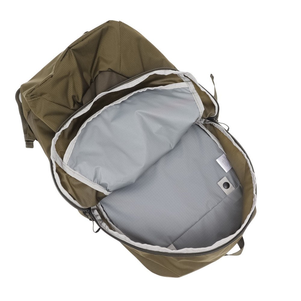 リュック ヘイジーデイパック カーキ 22L NM82455 CS デイバッグ バックパック 軽量 7
